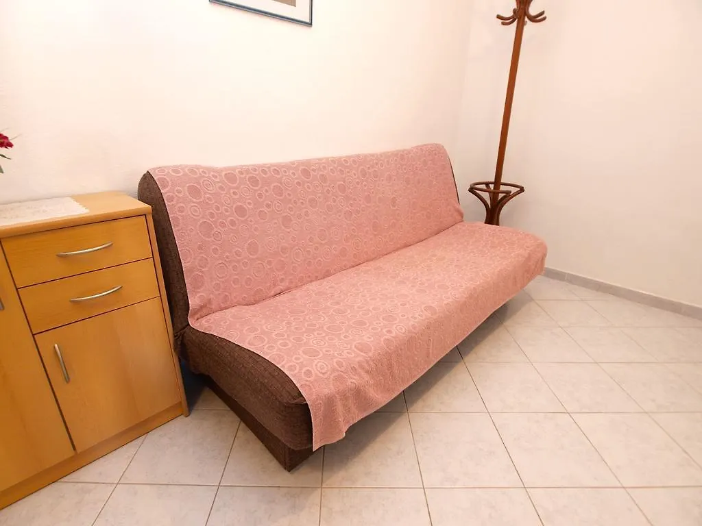 Apartments Rabac 981