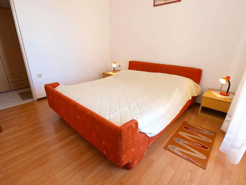Apartments Rabac 981
